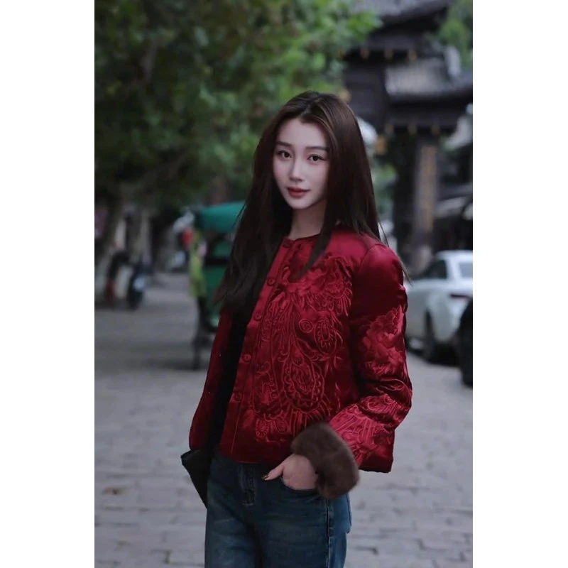 新中式女装国风红色圣诞新年刺绣复古加厚拼接外套女冬季2024新款