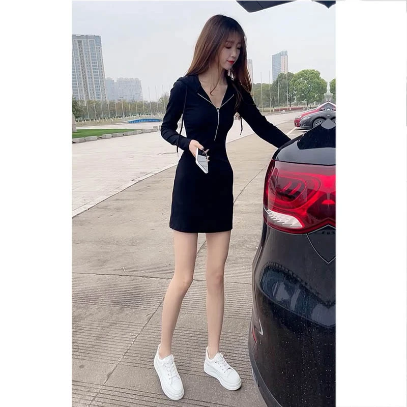 芯娇晴秋季别致独特裙子小个子辣妹包臀裙长袖连衣裙2025新款女士