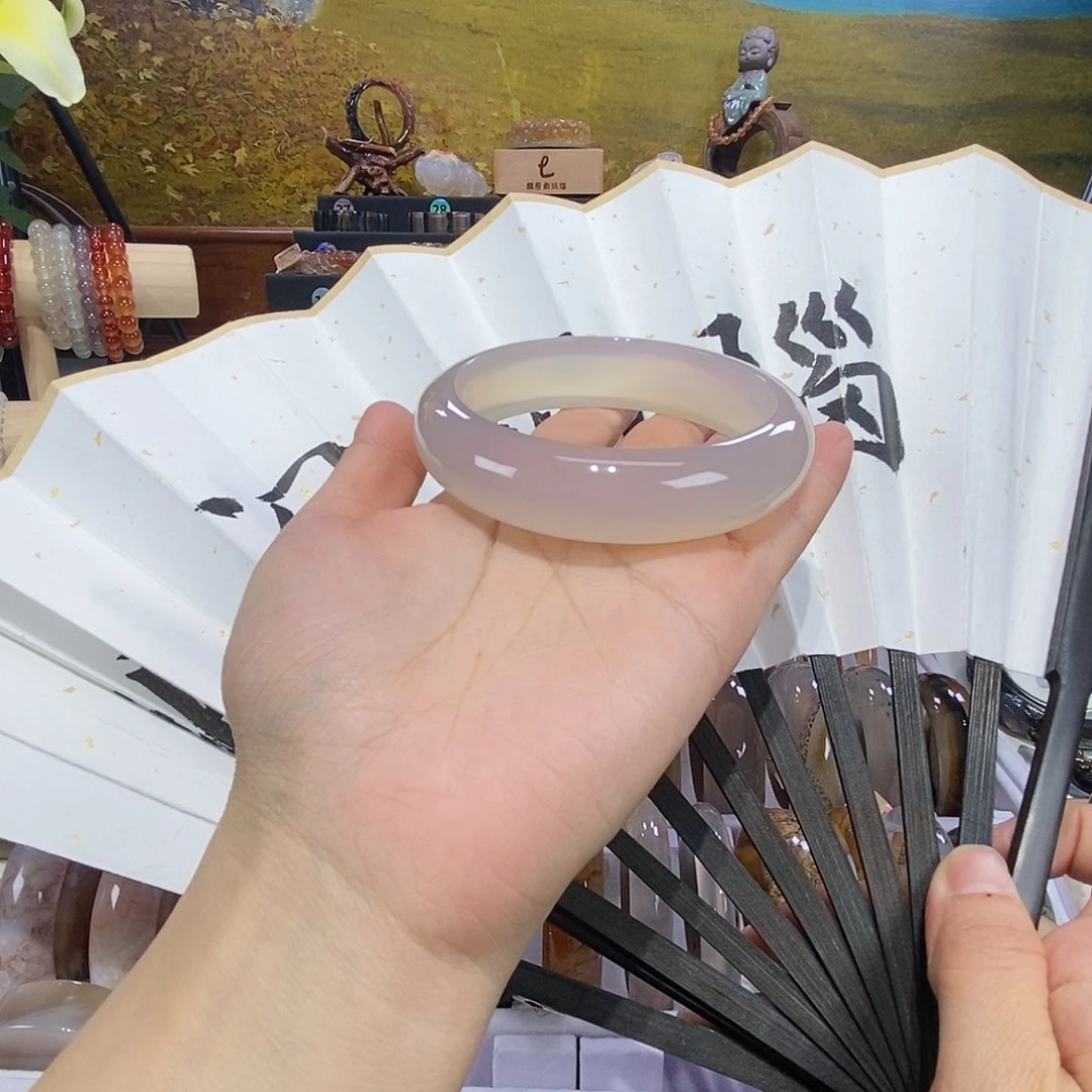 玛瑙/玉髓手镯未镶嵌一***一