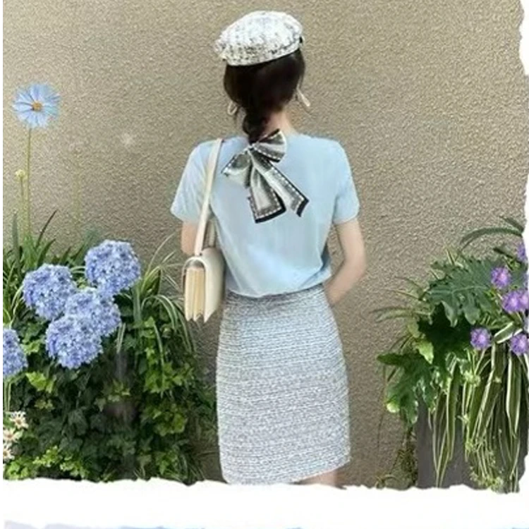 精纺灰色小脚裤 时尚百搭气质