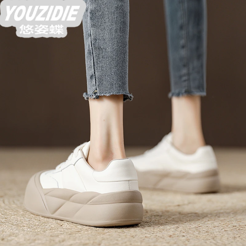 YOUZIDIE丑萌大头百搭小白鞋女松糕底面包鞋2025白色新款厚底运动