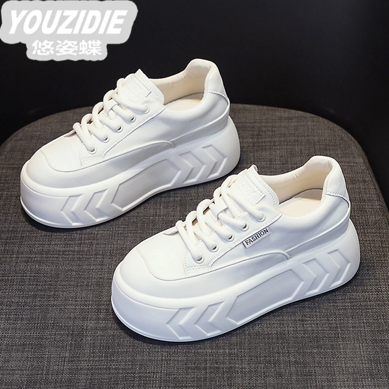 YOUZIDIE 日常穿搭~松糕小白鞋内增高8cm厚底网红百搭显脚小板鞋