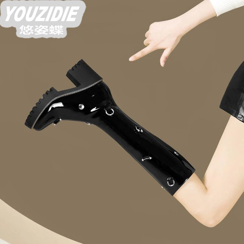 中筒高筒靴女过膝防水台厚底及膝长靴2025新款冬季漆皮百搭秋冬靴