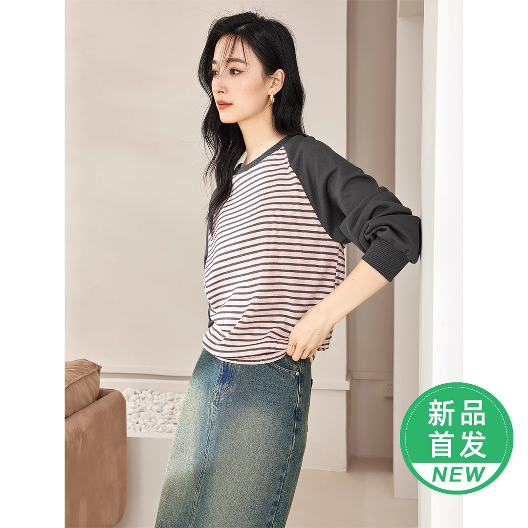 欧昵雪【粉丝专享】热力感SK816撞色插肩袖条纹卫衣