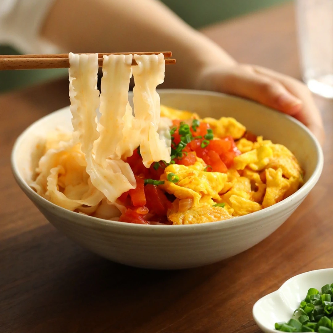 刀削面装花边面油泼面拌面手工刀削宽面条速食挂面