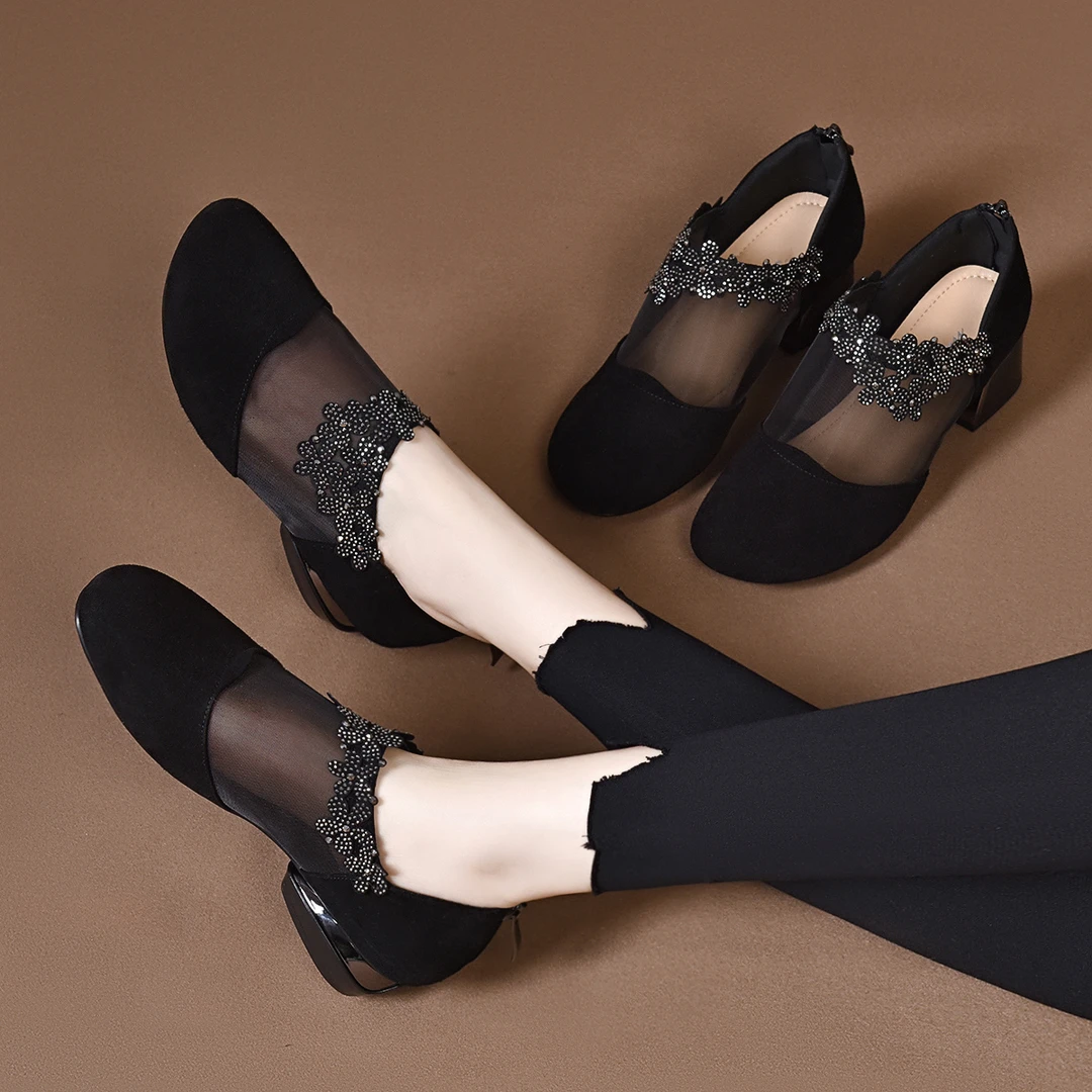 2025新款网纱羊皮闪钻透气时尚百搭小单鞋夏季黑色软底粗跟妈妈鞋