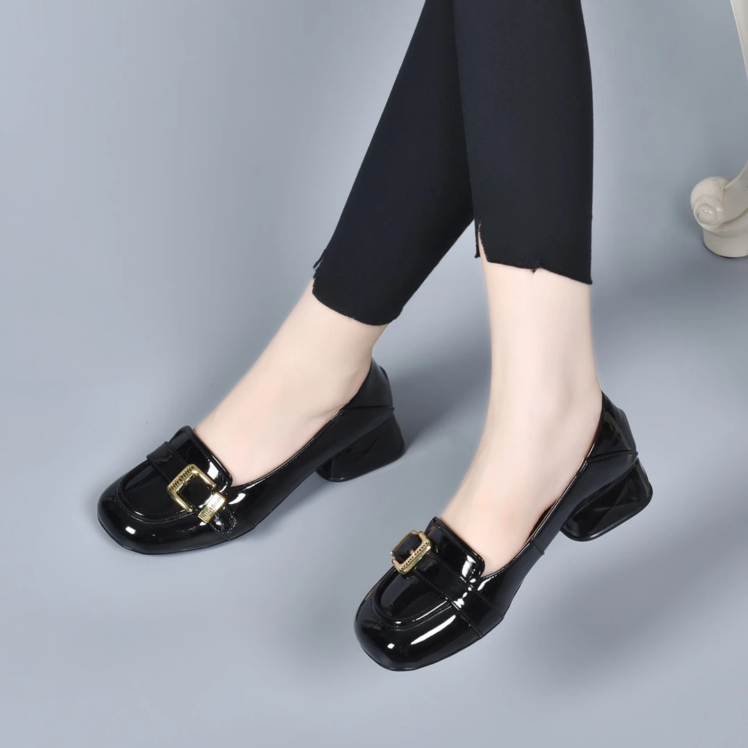 2025粗跟单鞋女春夏新款英伦风复古真皮中跟乐福鞋一脚蹬小皮鞋女