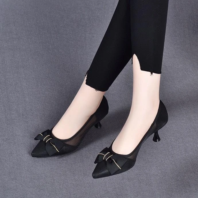 网纱凉鞋女小跟2025年夏季新款蝴蝶结镂空单鞋中跟尖头细跟高跟鞋