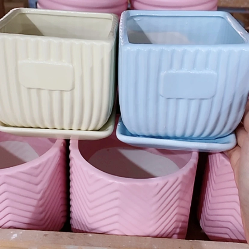 【闪购商品】红陶20CM（含）-50CM（不含）