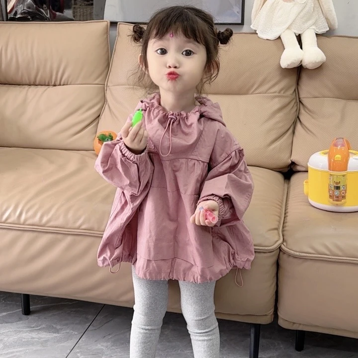 女童紫粉连帽宽松风衣外套2024秋季新款韩版女宝宝中长款冲锋衣潮