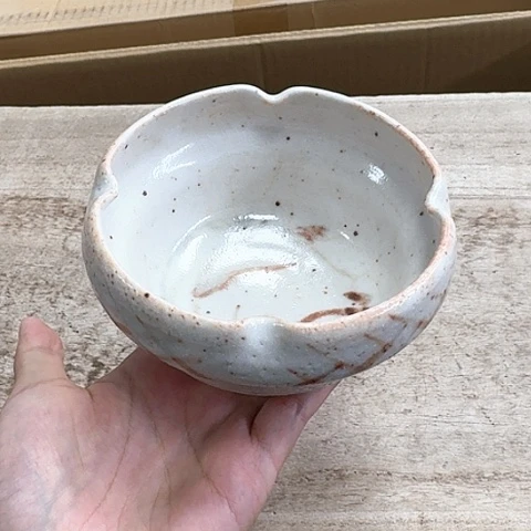 精品瓷器。