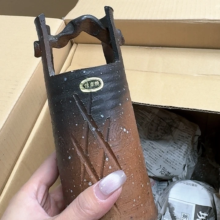 雅* 瓷器。