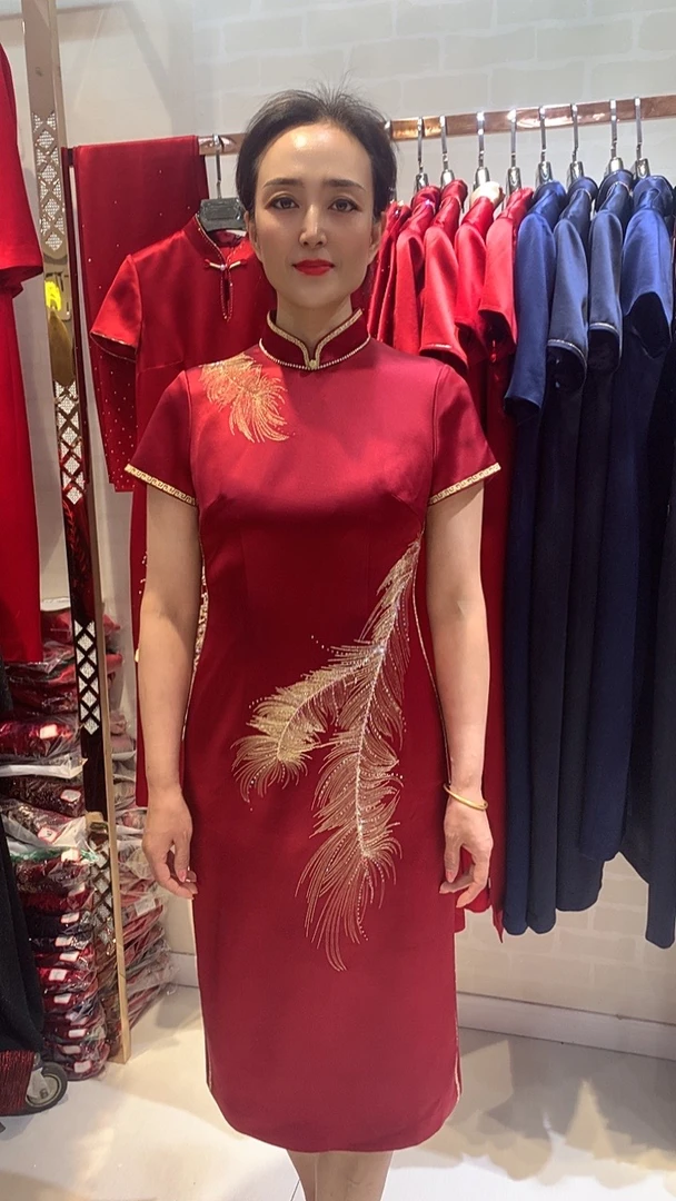 17376中国风旗袍喜婆婆喜妈妈婚礼礼服上台装敬酒服