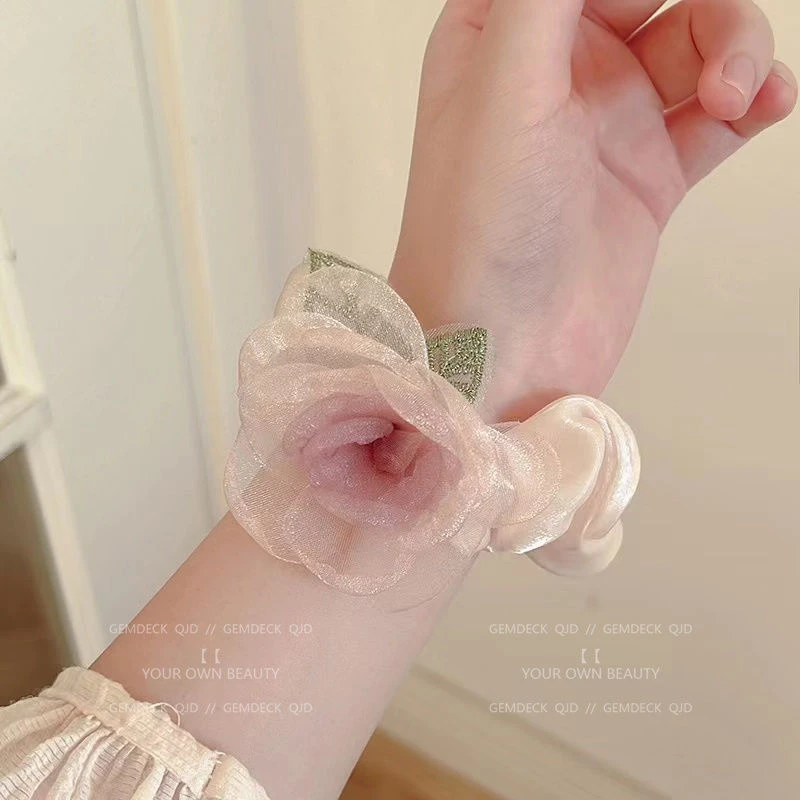 超仙森系花朵粉色发圈女ins风气质温柔大肠圈头绳小众山茶花发饰