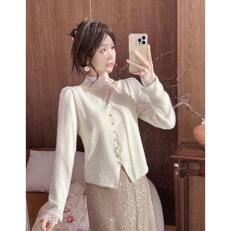 果果家 蕾丝镂空拼接打底2024秋冬女针织长袖气质百搭上衣设计感
