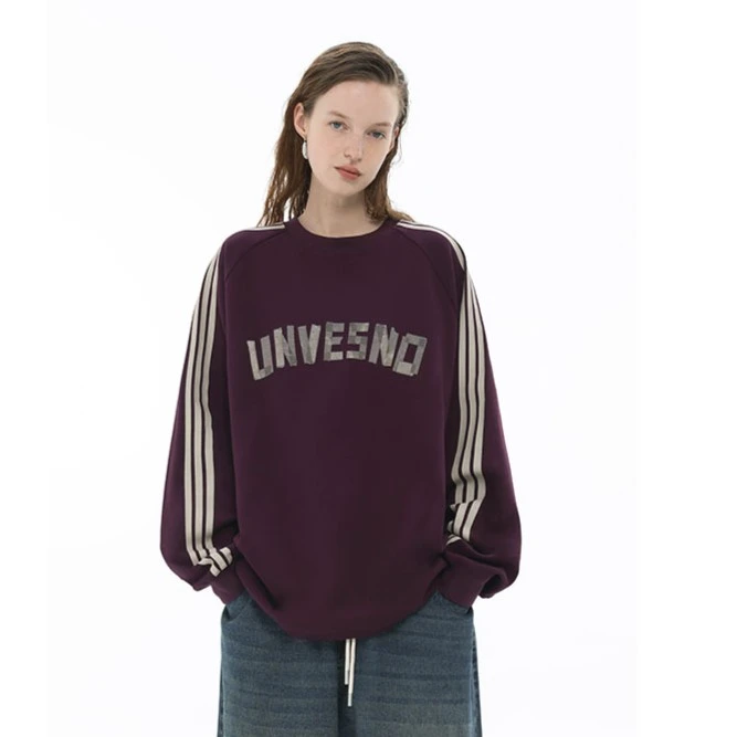 Unvesno (UN) 杆条运动复古美纹纸胶带印花插肩情侣款长袖T恤