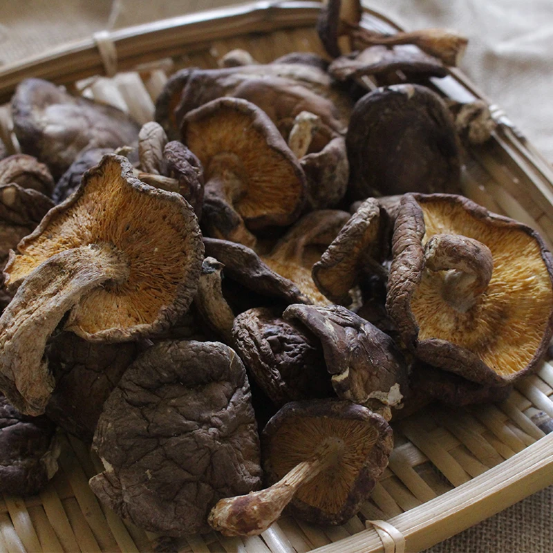 =大野金丝香菇云南特产高品质营养香味食用散装浓郁珍品