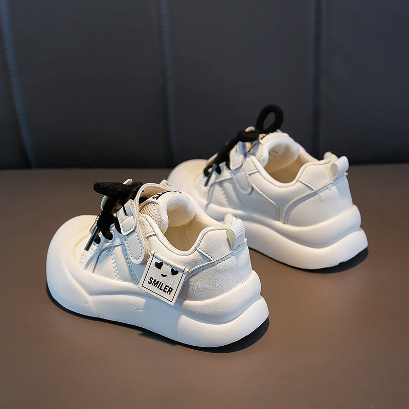 蜡比小星儿童运动鞋女童小白鞋男童板鞋春秋鞋子2024秋季新款潮流
