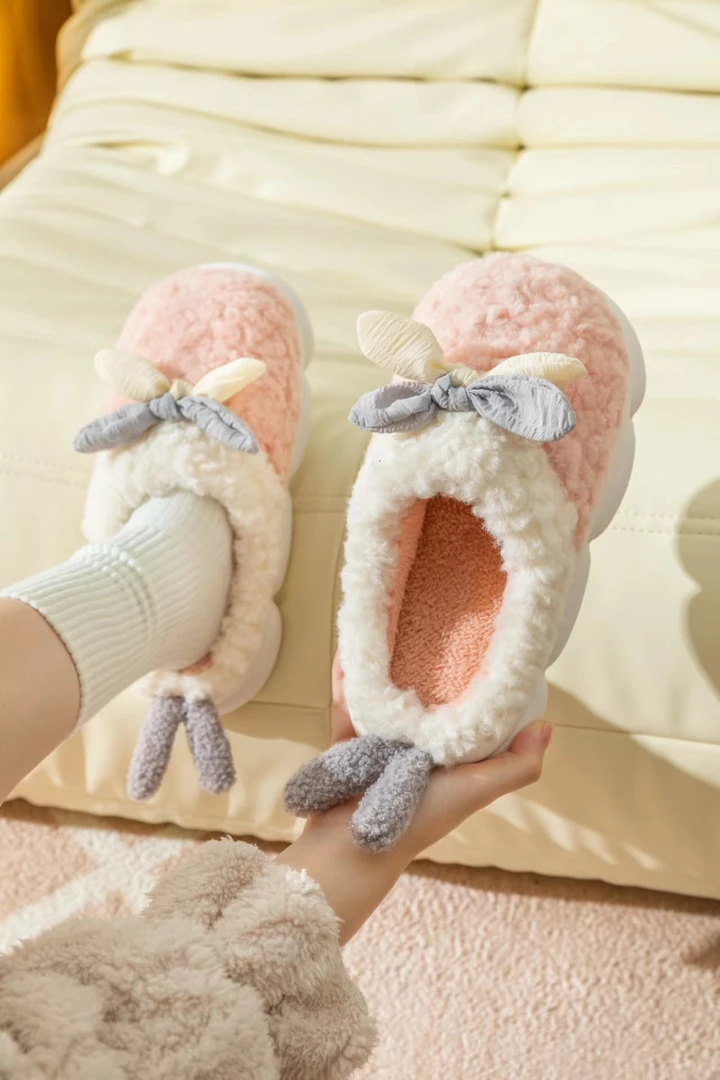 【编号016--327】专柜款厚底居家棉拖鞋加绒加厚 可爱防滑冬