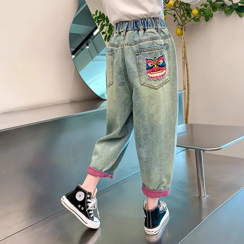 儿童牛仔裤童装春秋款秋季女童洋气宽松宝宝春季中大童韩版长裤潮