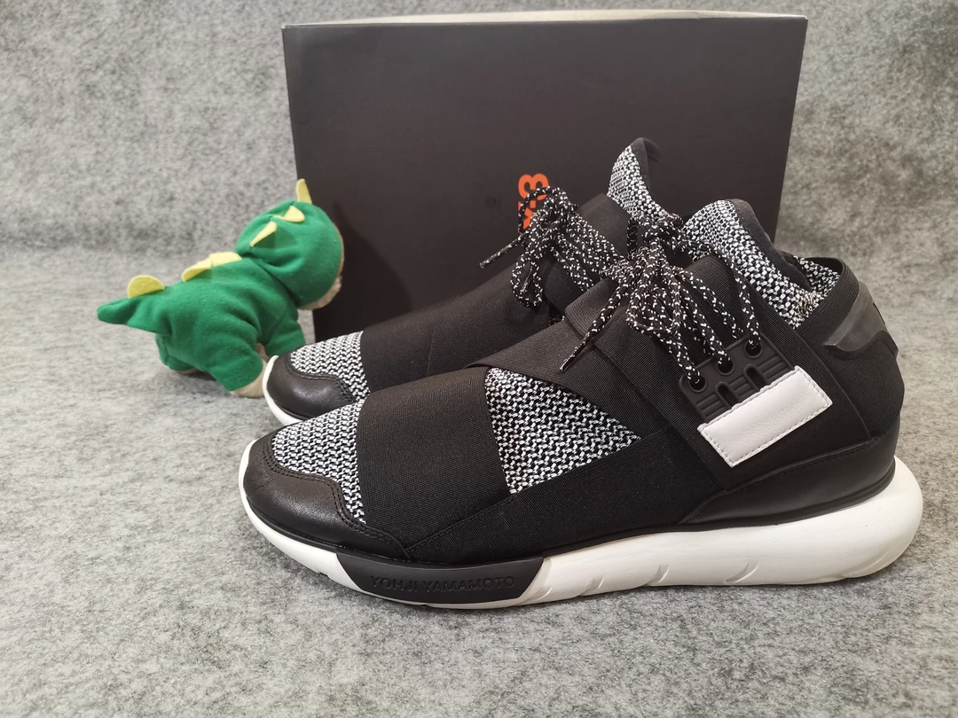 全新未使用 adidas/阿迪达斯 45码 绝版山本耀司Y-3阴阳 运动鞋