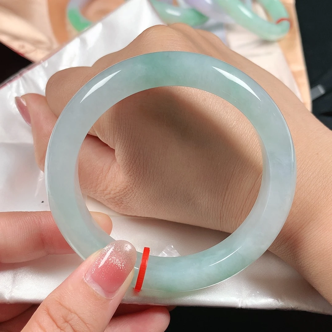 翡翠手镯未镶嵌58圈100157