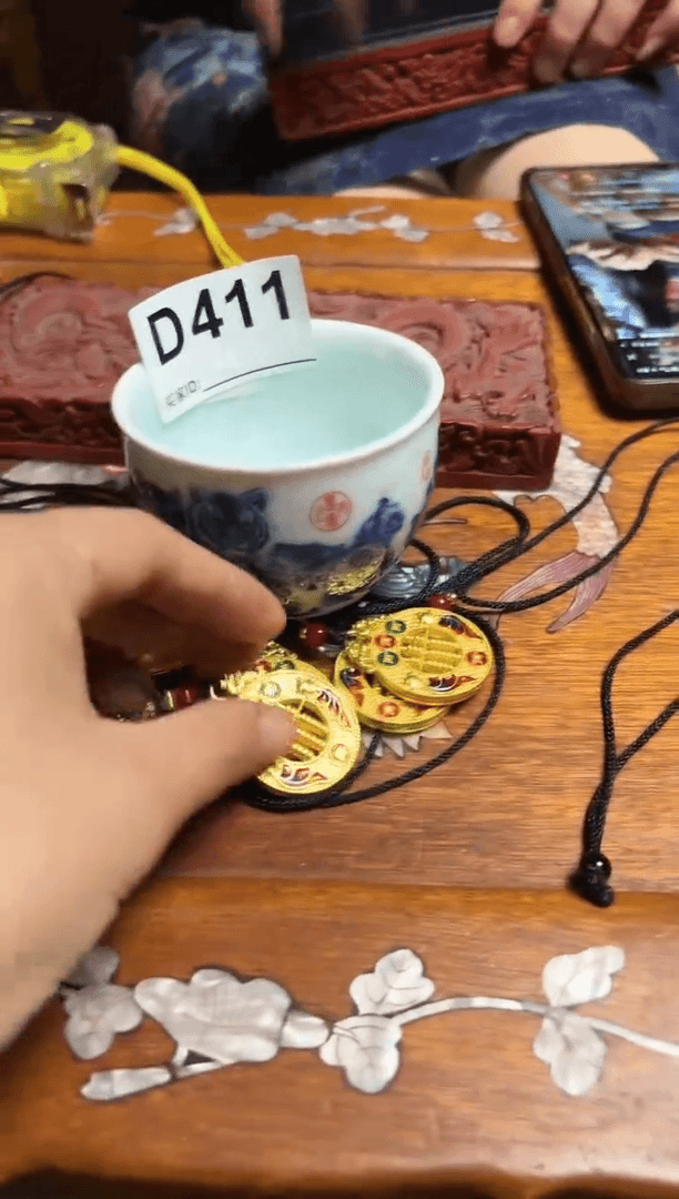 【闪购商品】陶瓷摆件.其中一个411