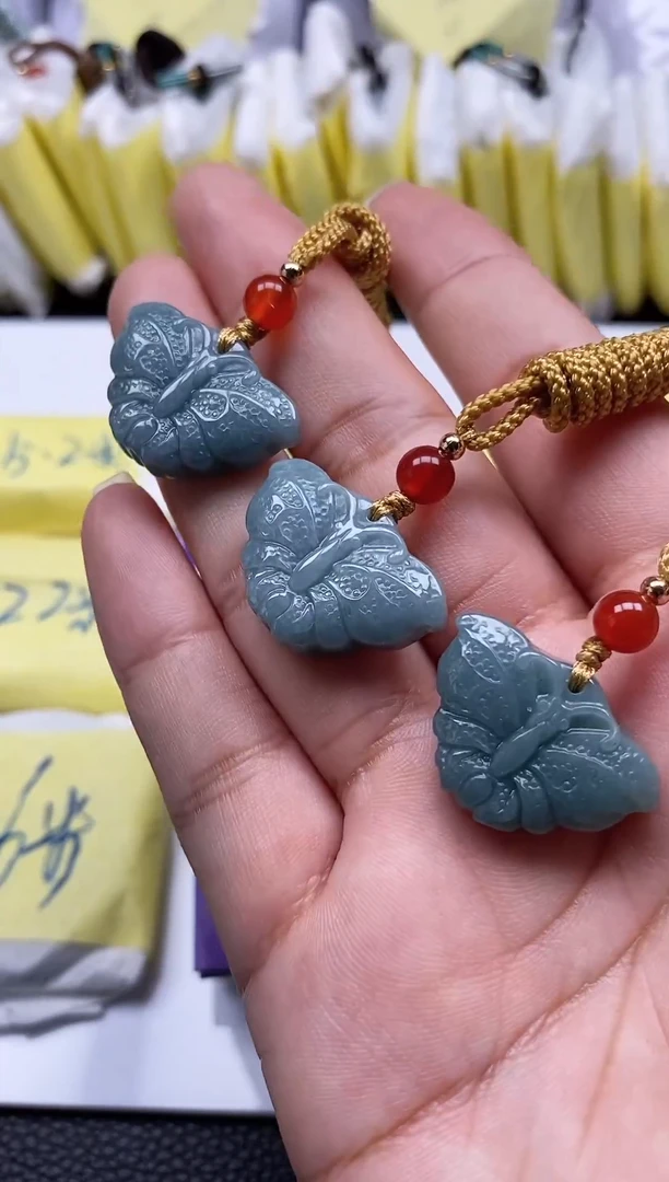 【闪购商品】翡翠挂件未镶嵌多样性发一件