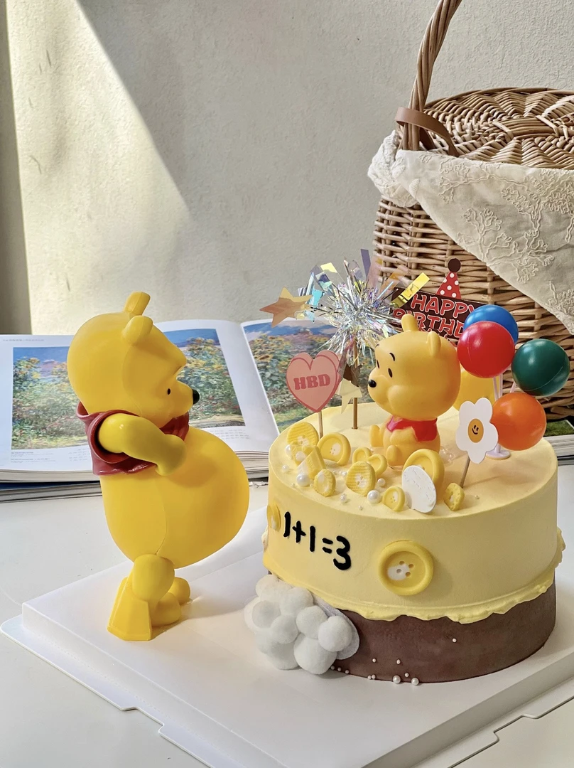 大肚维尼熊生日蛋糕定制新品昆明武汉重庆成都北京全国同城配送