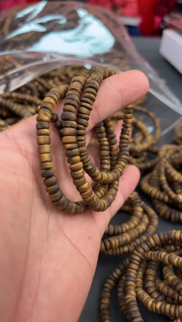 【闪购商品】沉香手串6号乌身多样性发一条