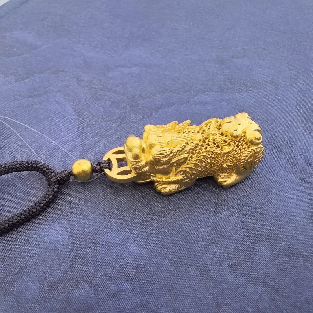 【周大生】黄金貔貅吊坠足金时尚经典真金精美精致结婚订婚三金