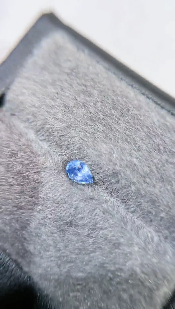 【闪购商品】蓝宝石裸石未镶嵌一粒4x6mm