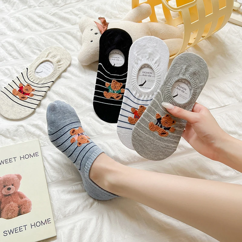 袜子女春夏新款无骨浅口隐形女袜条纹卡通小熊短袜女硅胶防滑棉袜