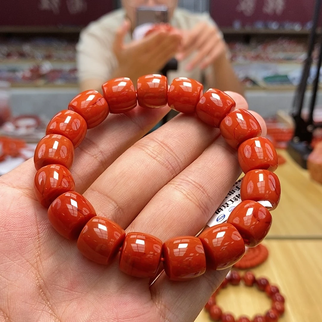南红玛瑙多样性发一。 尺寸12mm+未镶嵌