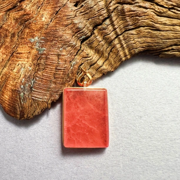 【耿总】天然冰种红纹石吊坠19+无事牌18k多样发一C1626