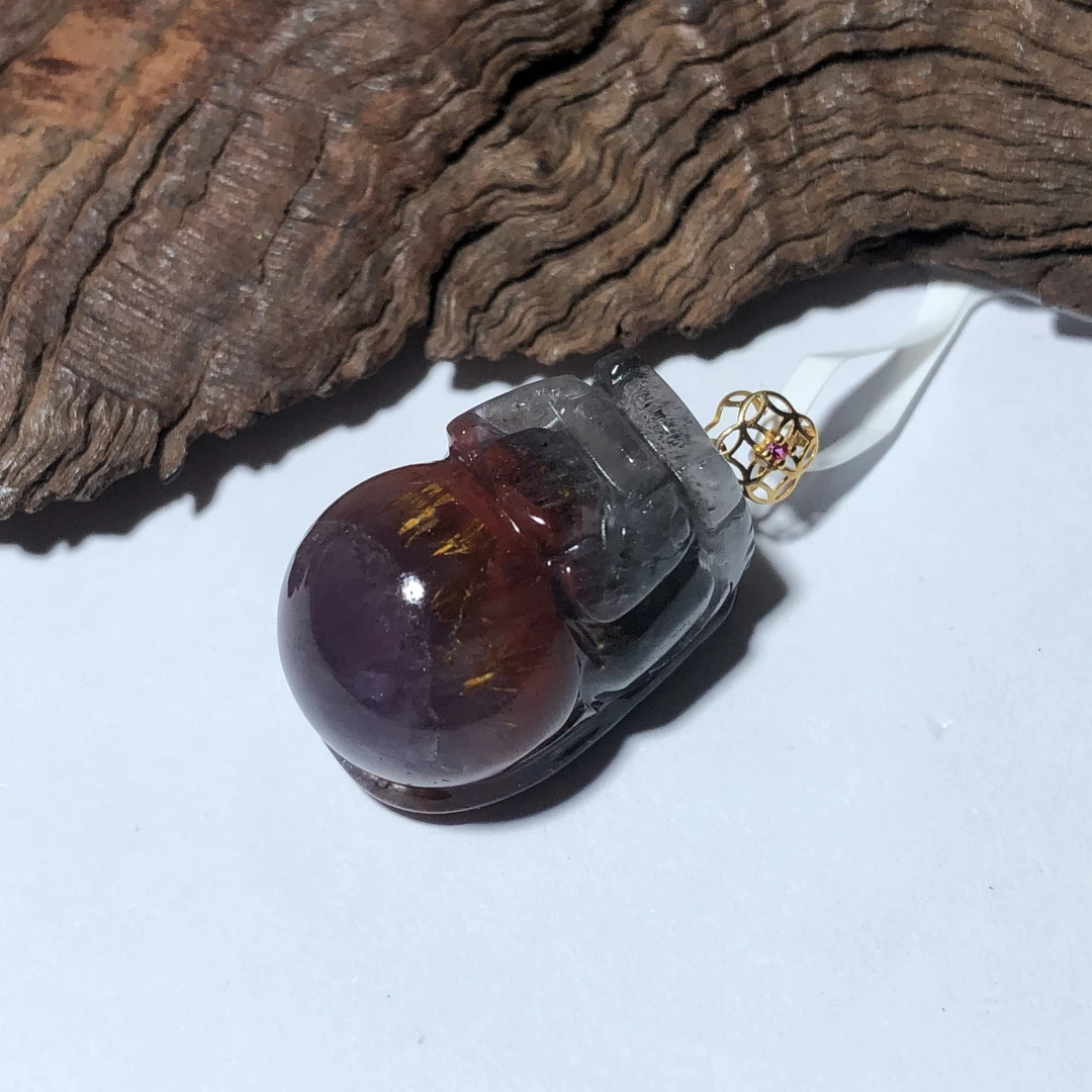 【圣芭黎】天然高品极光23貔貅18K吊坠多样性发一B3224