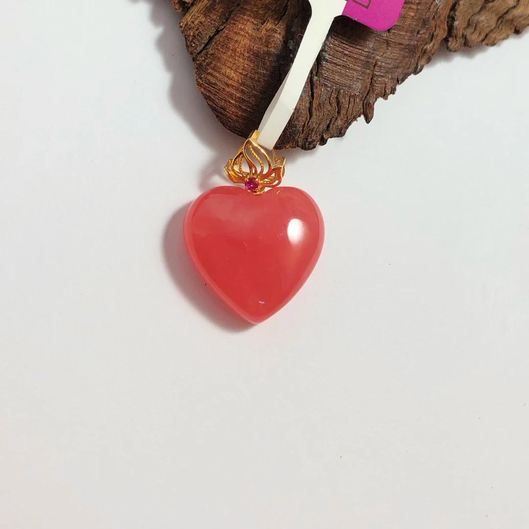 【圣芭黎】天然冰种红纹石心形18K吊坠14多样性发一DD959