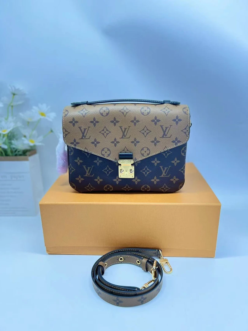 99新 LouisVuitton/路易威登 LV二奢妞妞/邮差包/拼色邮差