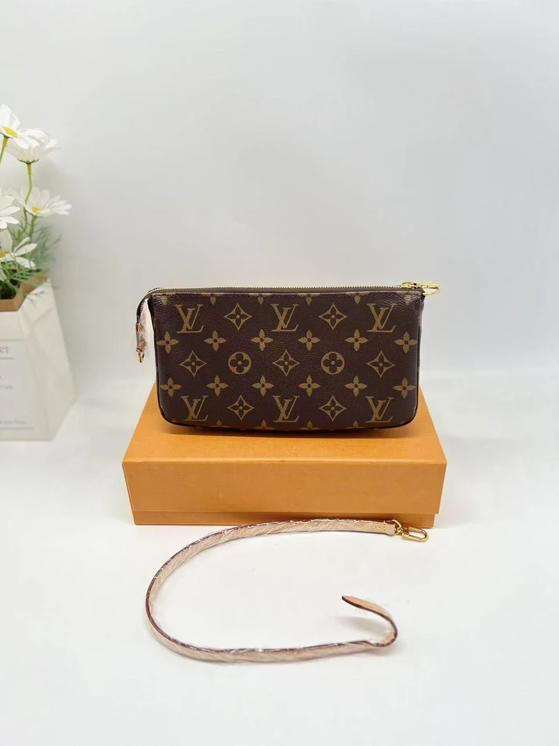 全新未使用 LouisVuitton/路易威登 麻将包/大麻将/老花芯片