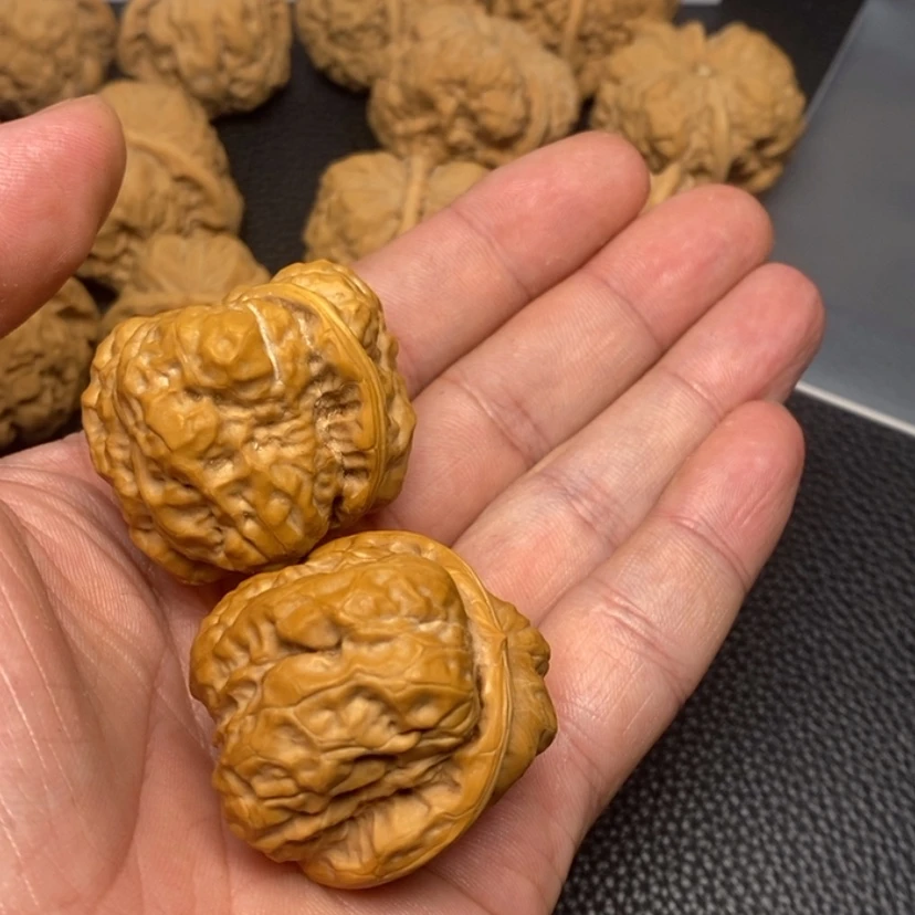 【闪购商品】文玩核桃吊坠杨*