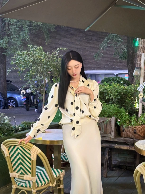 气质优雅法式时尚长袖波点宽松百搭衬衫打底