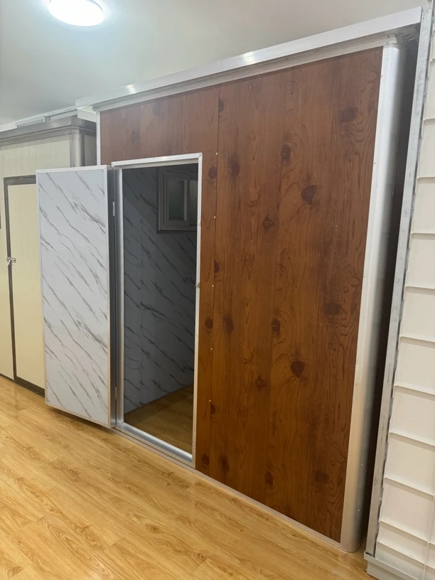 户外可四季使用的洗澡间