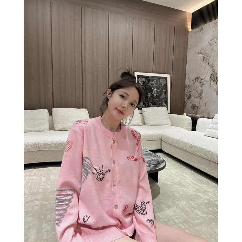 BETTER JOELAY-【甜心涂鸦画】针织毛衣开衫可爱舒适百搭洋气LL5135