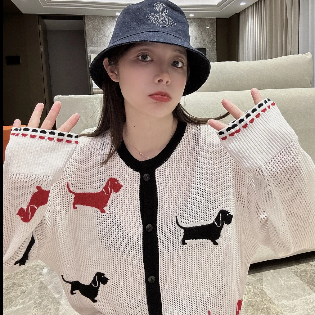 BETTER JOELAY-【镂空狗狗】针织毛衣开衫气质百搭洋气慵懒WS92176