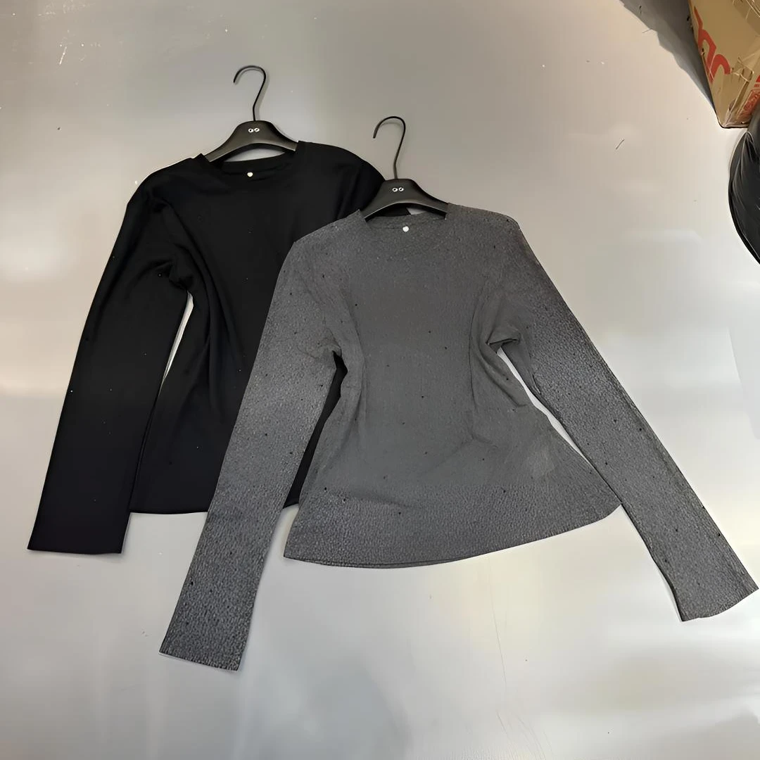 深圳南油/烫钻后钉标上衣/秋冬新款