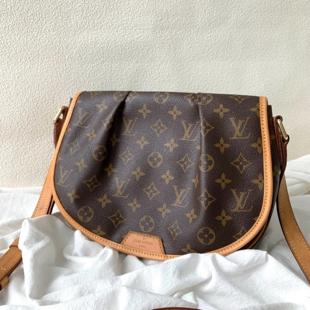95新 LouisVuitton/路易威登 老花翻盖斜挎南瓜包