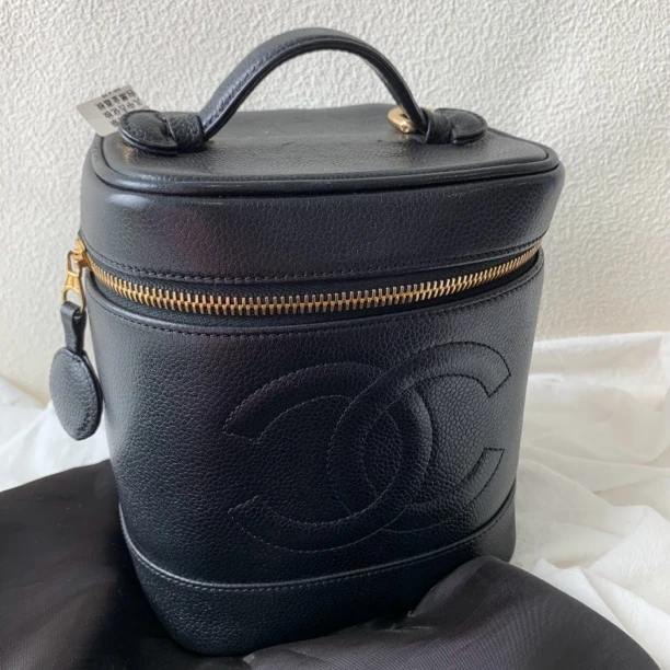 95新 Chanel/香奈儿 黑金双C手提化妆包
