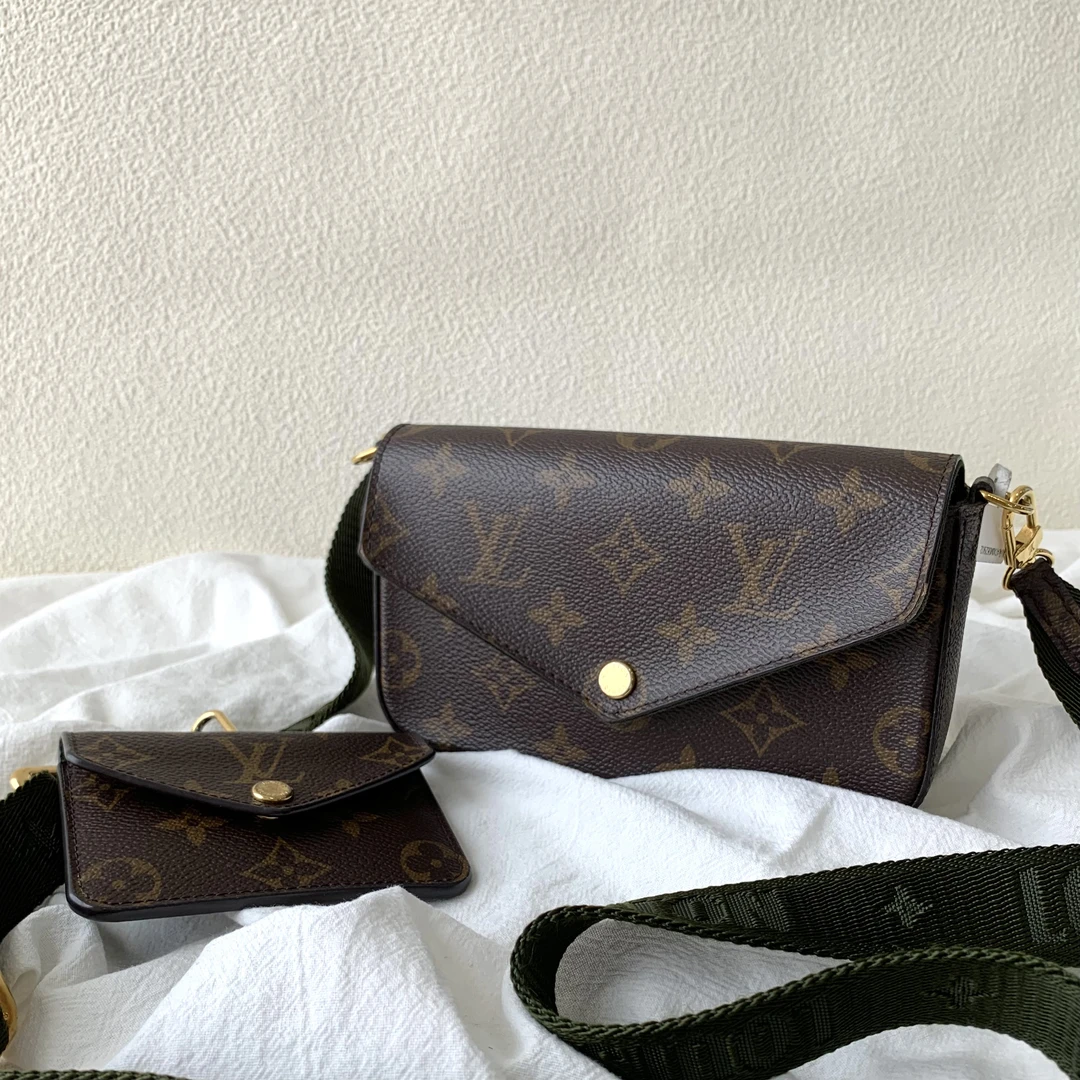 95新 LouisVuitton/路易威登 老花三合一斜挎包