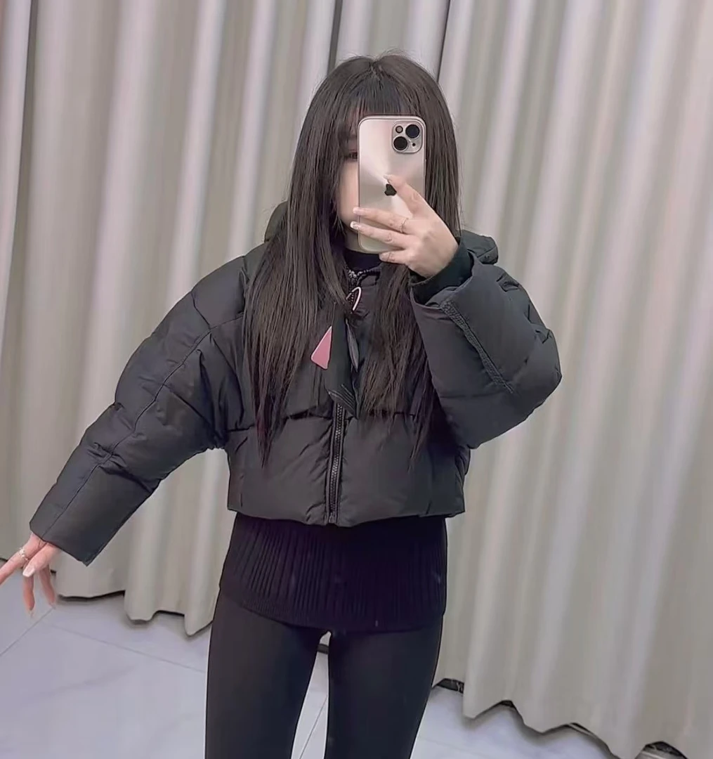 小个子女士短款白鸭绒新款羽绒服泡芙抗寒立领羽绒服送羽绒包一个