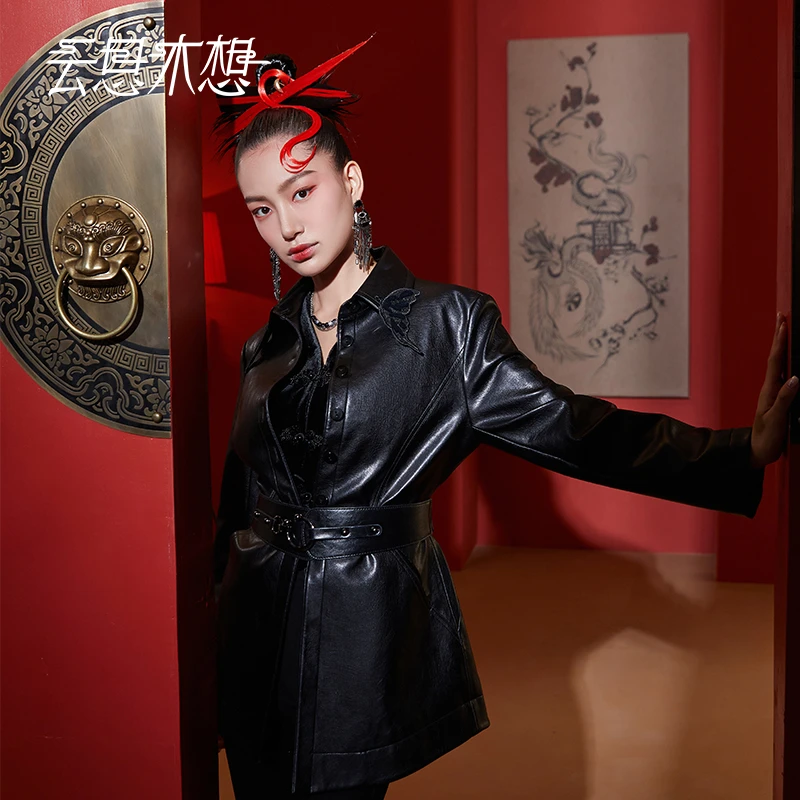 Ysimo-X云思木想新中式2024早春新款蝴蝶绣花皮衣女外套11224